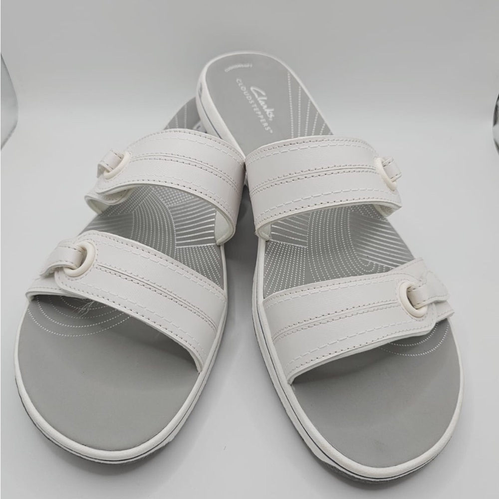 Clarks Women's Cream Slide Sandals